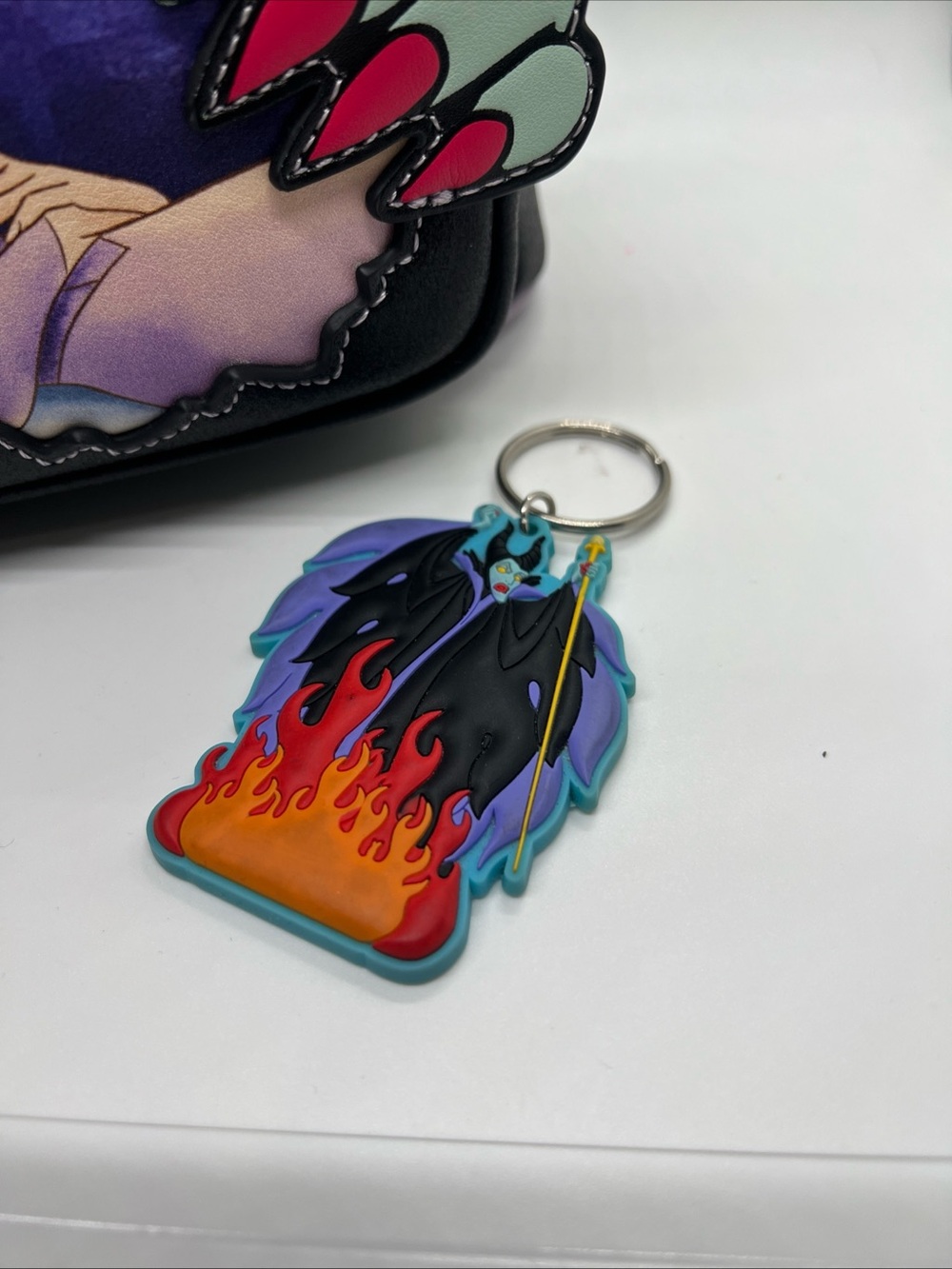 Mint Condition Maleficent Loungefly Mini Backpack With Matching Disney Keychain - Picture 8 of 9